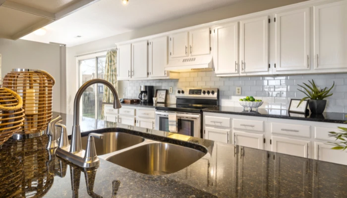 Revive Your Kitchen Shine| Expert Tips on How to Re Polish Granite Countertops