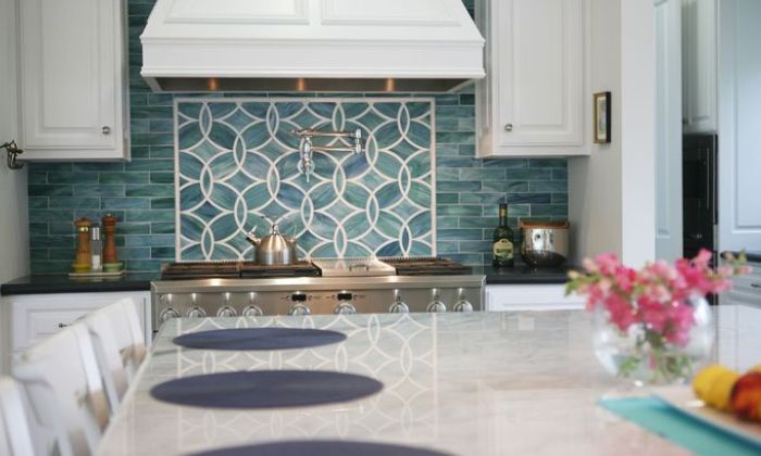 Geometric Pattern Backsplash